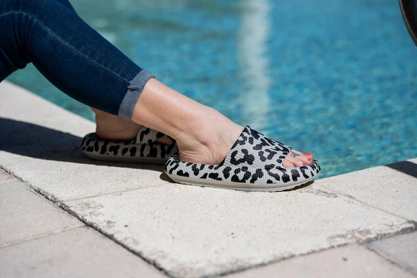 Gray Leopard Insanely Comfortable Slides - Image 9