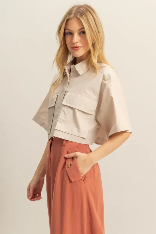 HYFVE Front Pockets Poplin Collared Neck Crop Shirt - Image 2