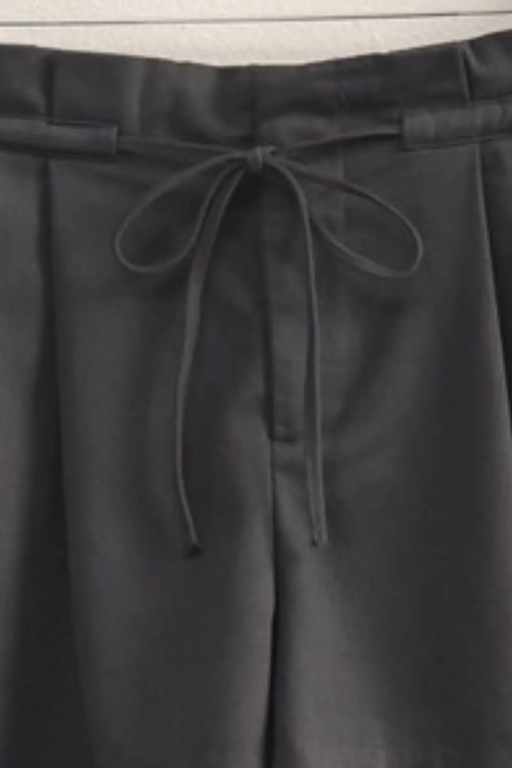 HYFVE High-Waisted Washed Twill Paperbag Shorts - Image 3