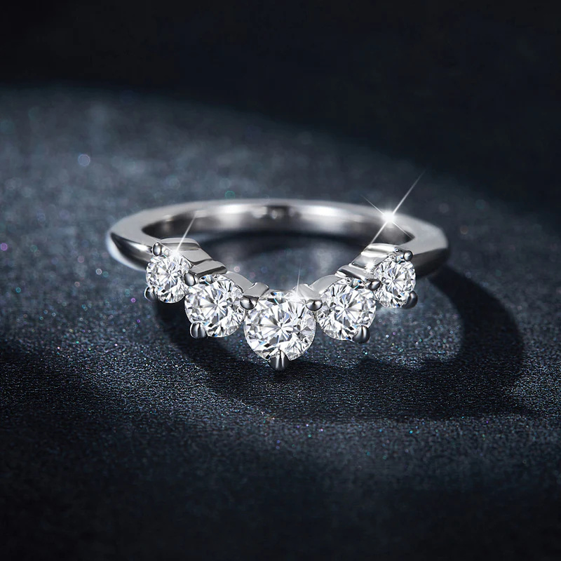 Inlaid Moissanite 925 Sterling Silver Ring - Image 3