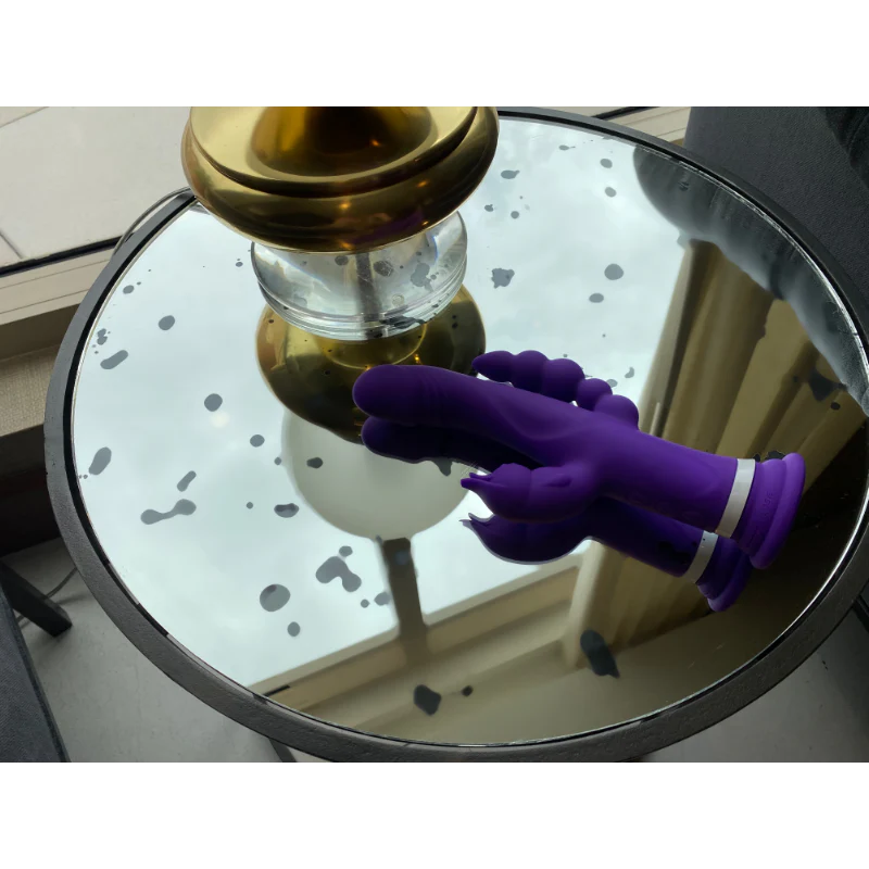 Iris- The Suction Cup Vibrator of your Wildest Dreams - Image 3