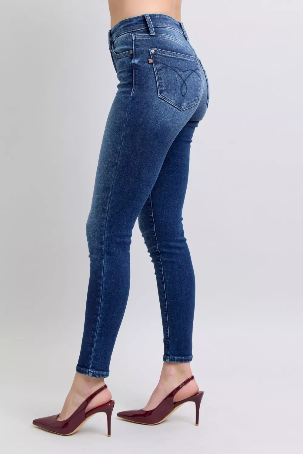 Judy Blue Full Size Washed Thermal Skinny Jeans Plus Size - Image 9