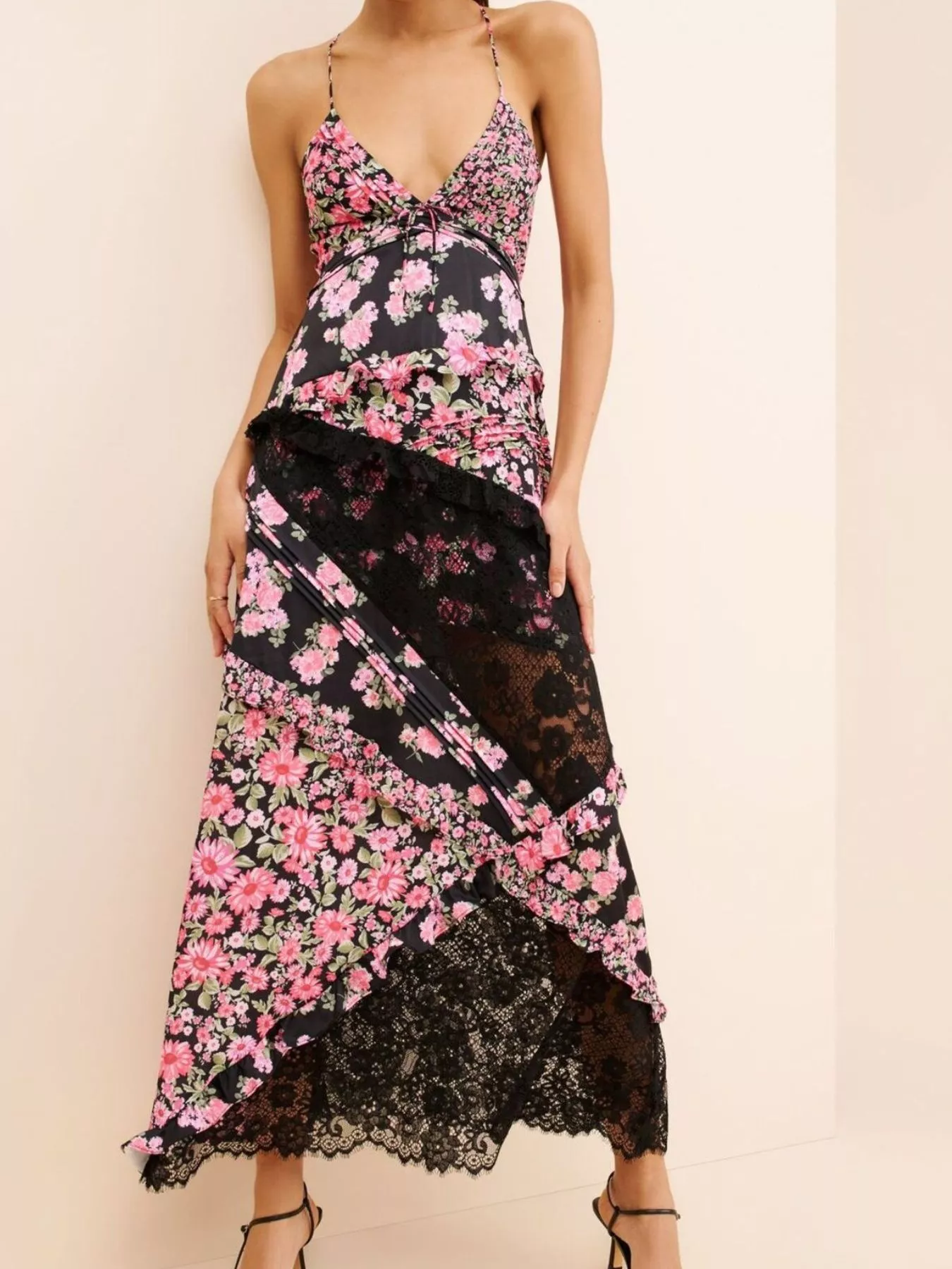 Lace Detail Ruffled Floral V-Neck Maxi Dress - Image 10