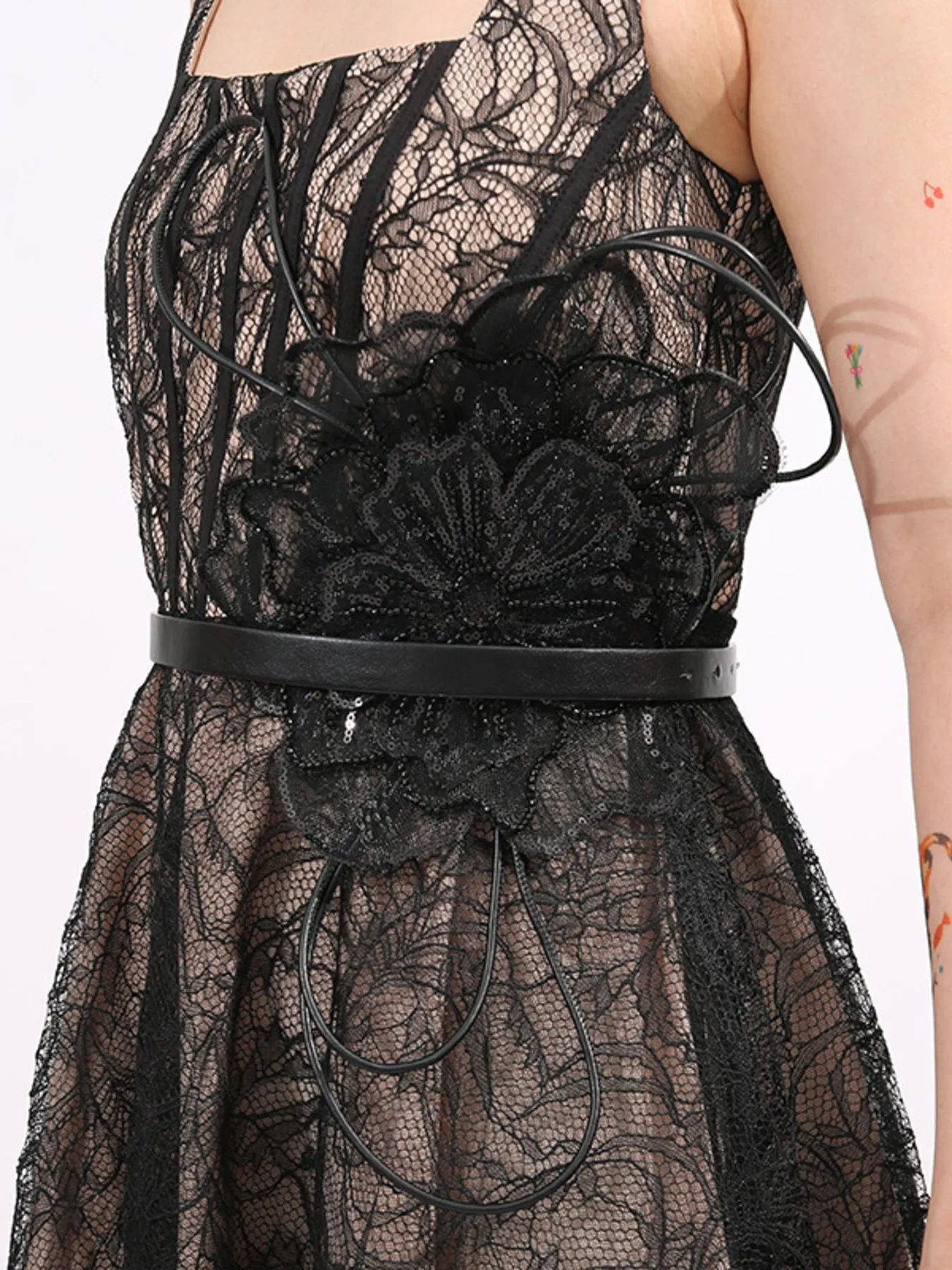 Lace Square Neck Midi Dress - Image 2