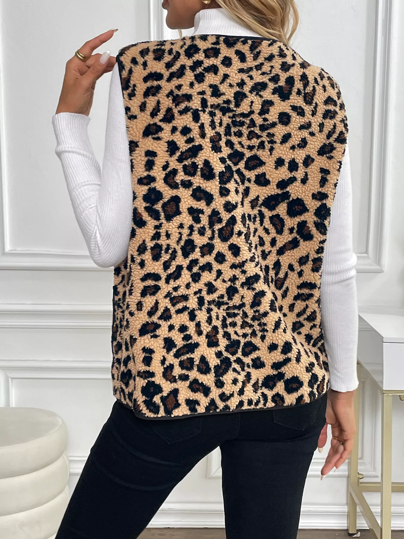 Leopard Fleece Vest Coat with Pockets - Image 5