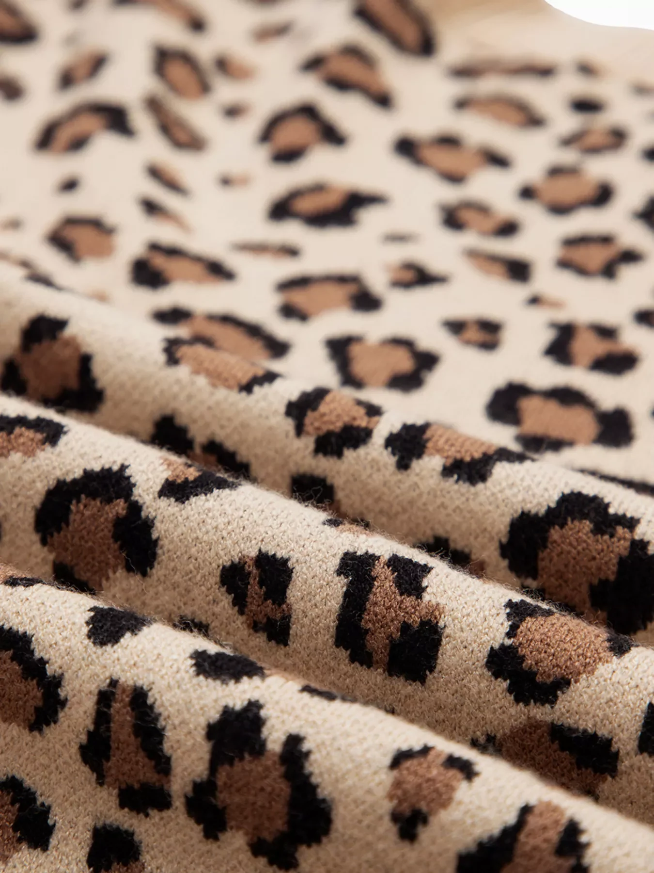 Leopard Long Sleeve Sweater - Image 8