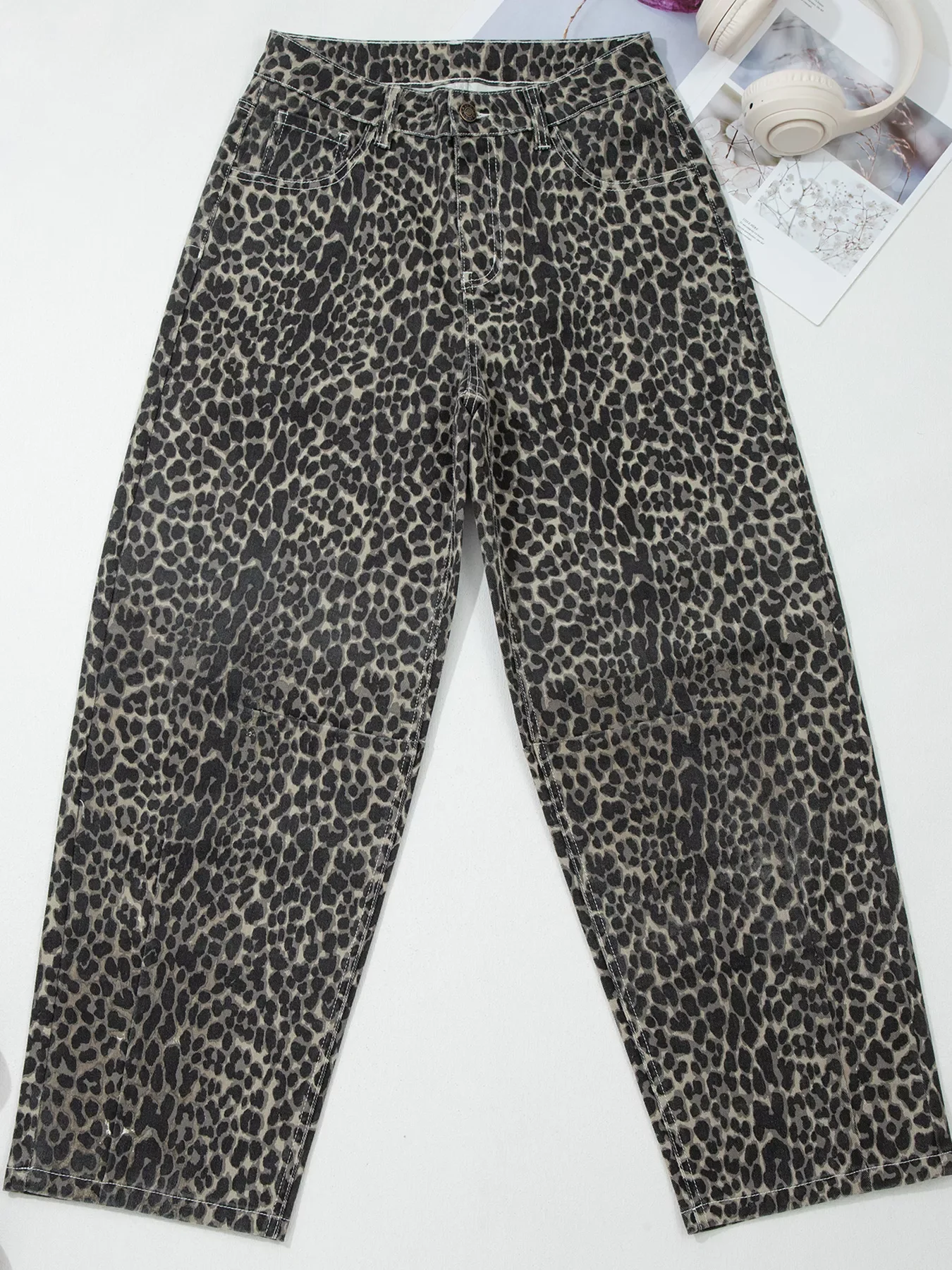 Leopard Print High Waist Barrel Jeans - Image 3
