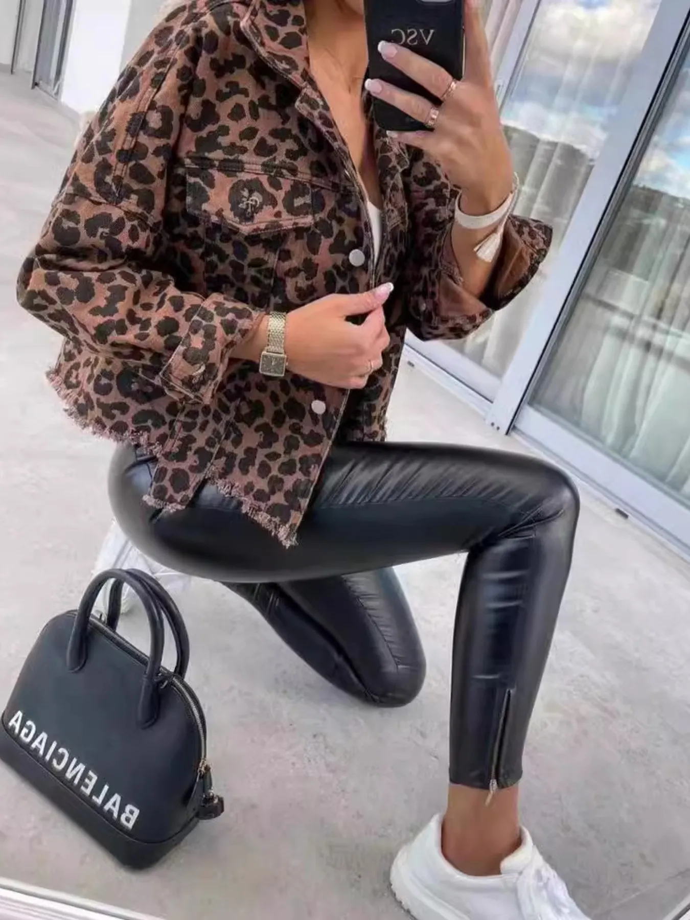 Leopard Print Raw Hem Denim Jacket - Image 3