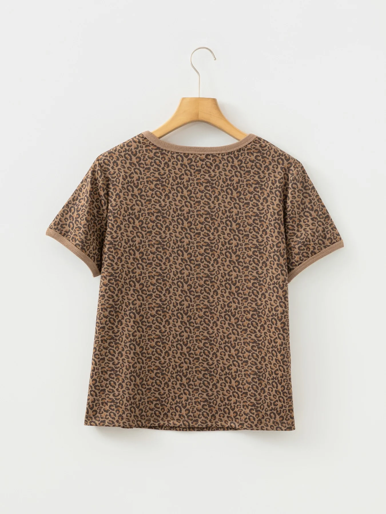 Leopard Print Relaxed Fit T-Shirt - Image 5