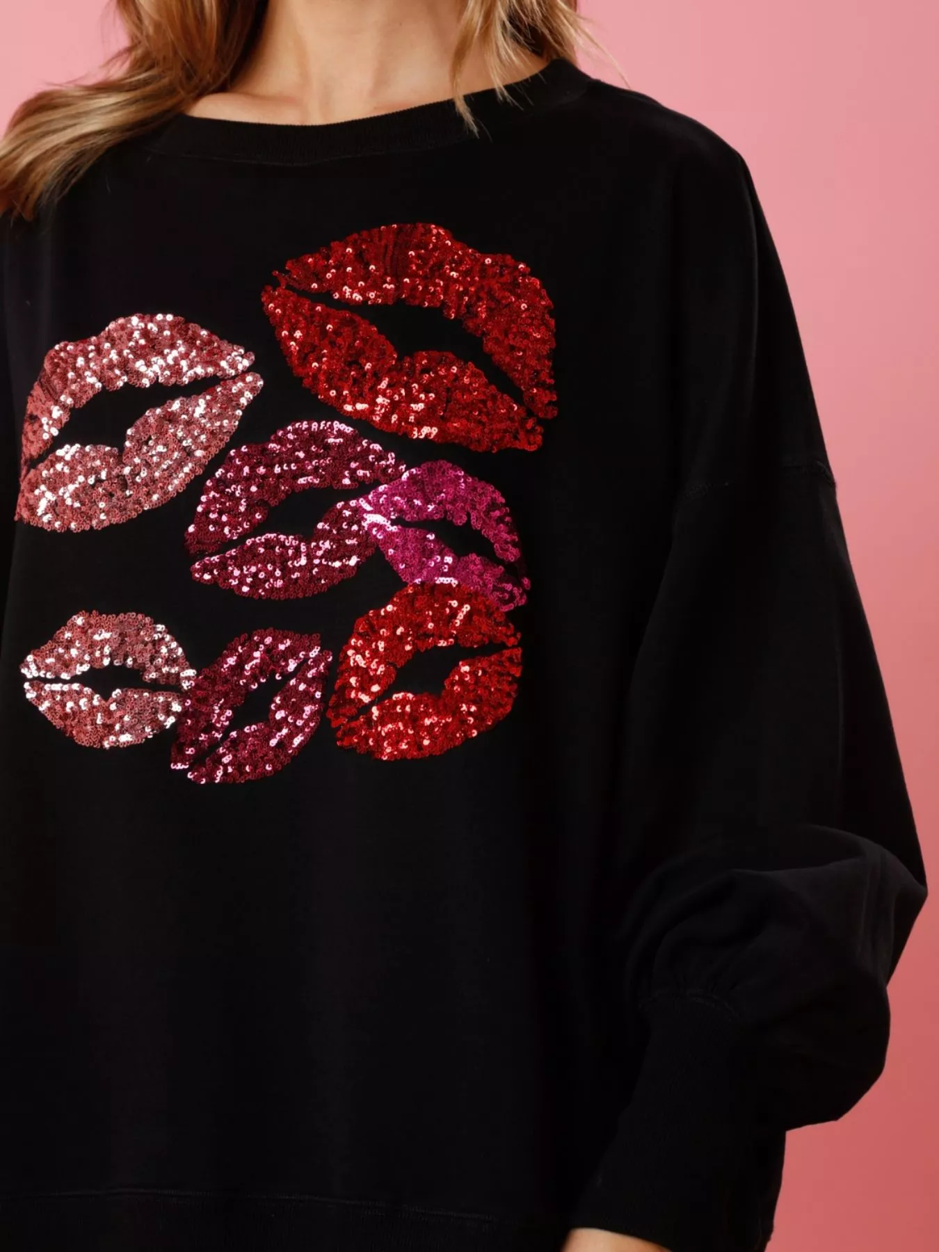 Lips Round Neck Dropped Shoulder Sweatshirt - Image 14