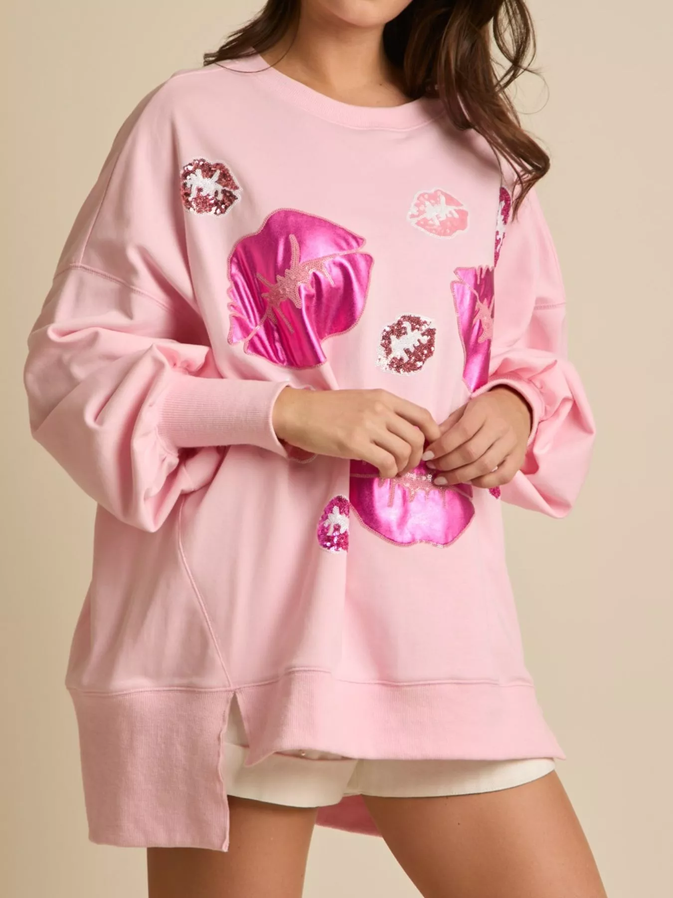 Lips Round Neck Dropped Shoulder Sweatshirt - Image 4