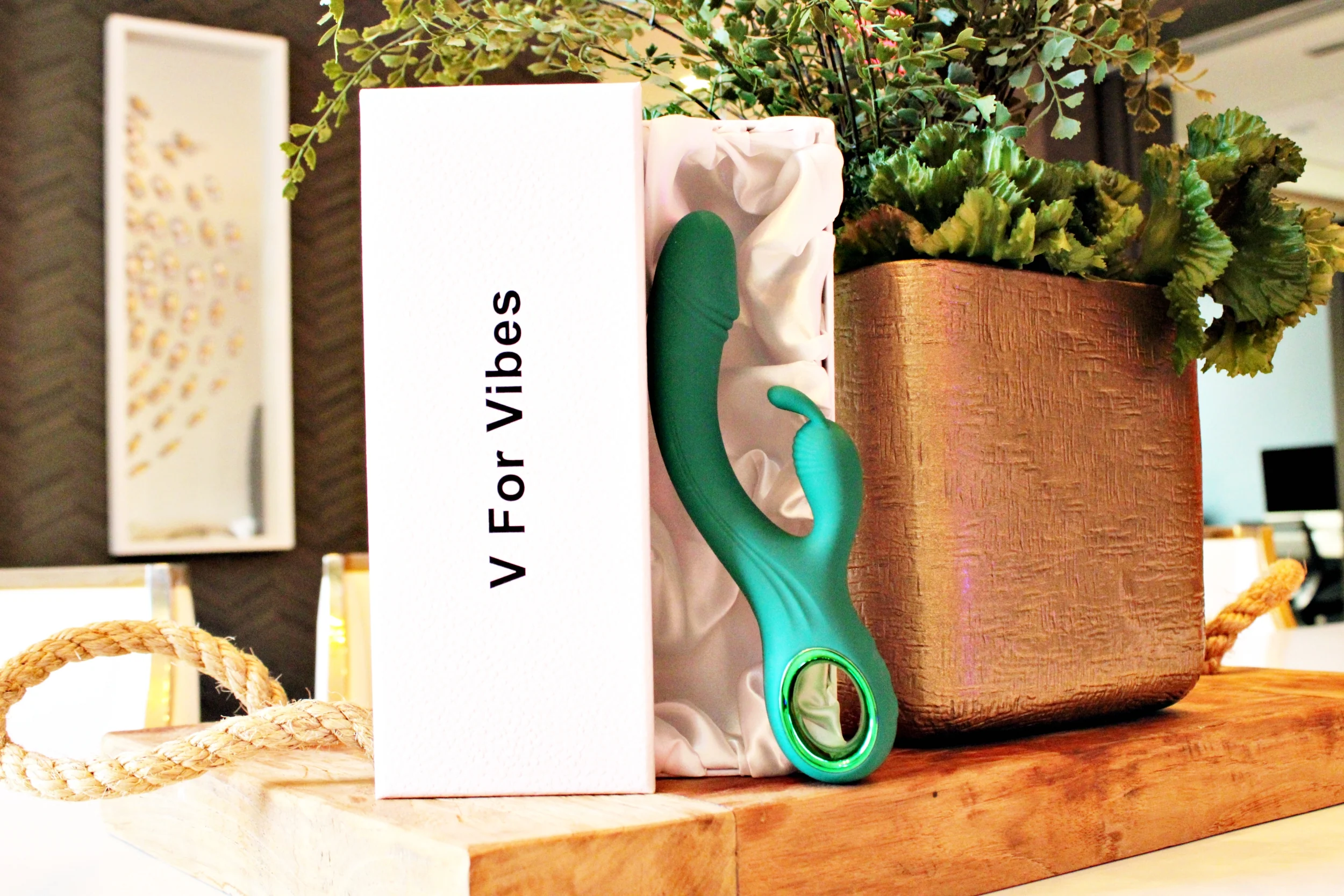 Lympha - The Green Vibrator - Image 2