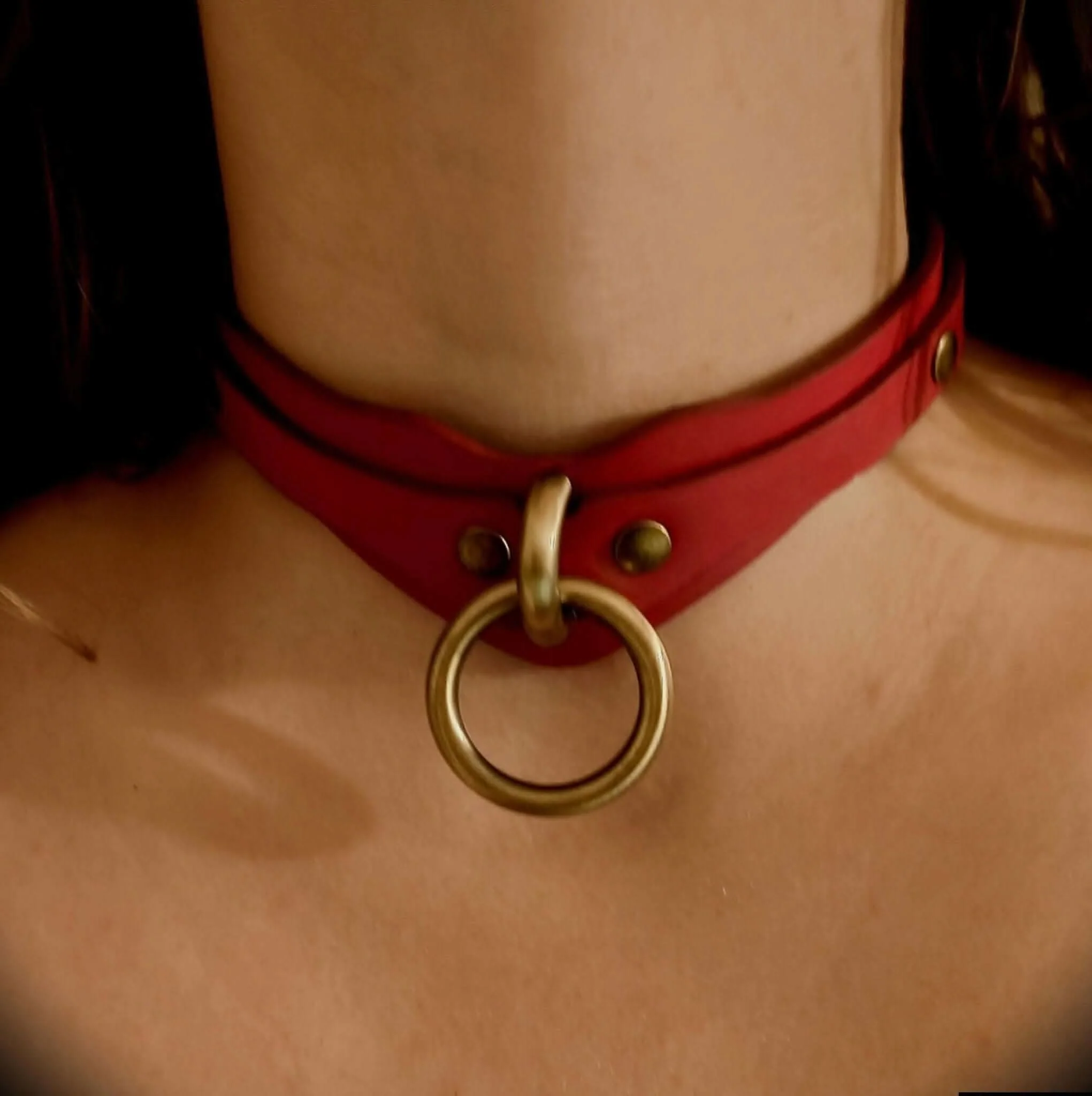 Magenta Bdsm Collar Leather O-Ring Choker Collar for BDSM Play - Image 3