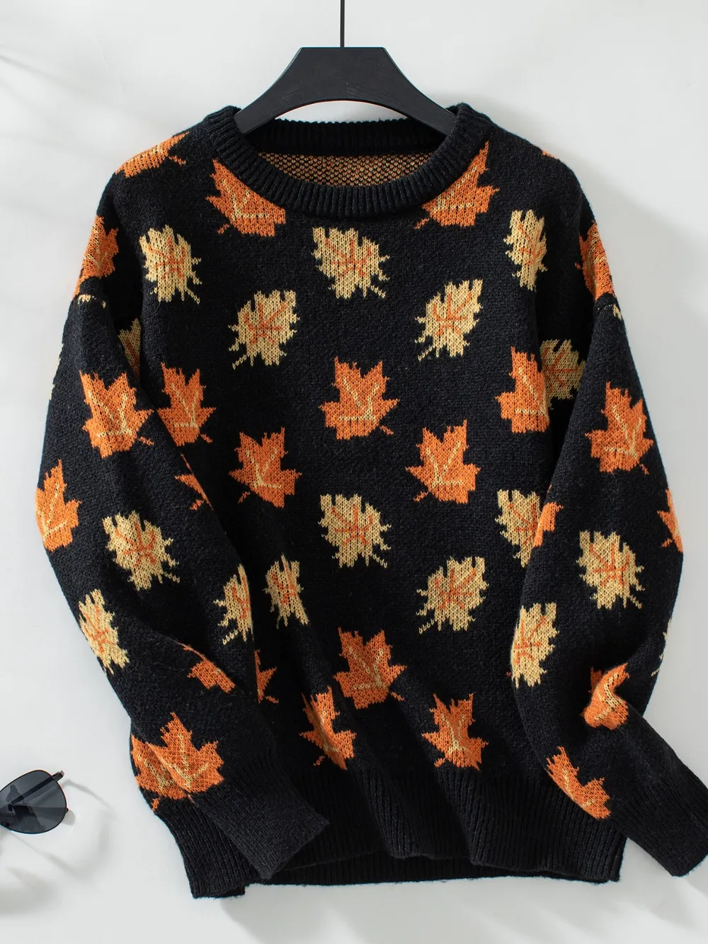 Maple Leaf Round Neck Long Sleeve Sweater - Image 8