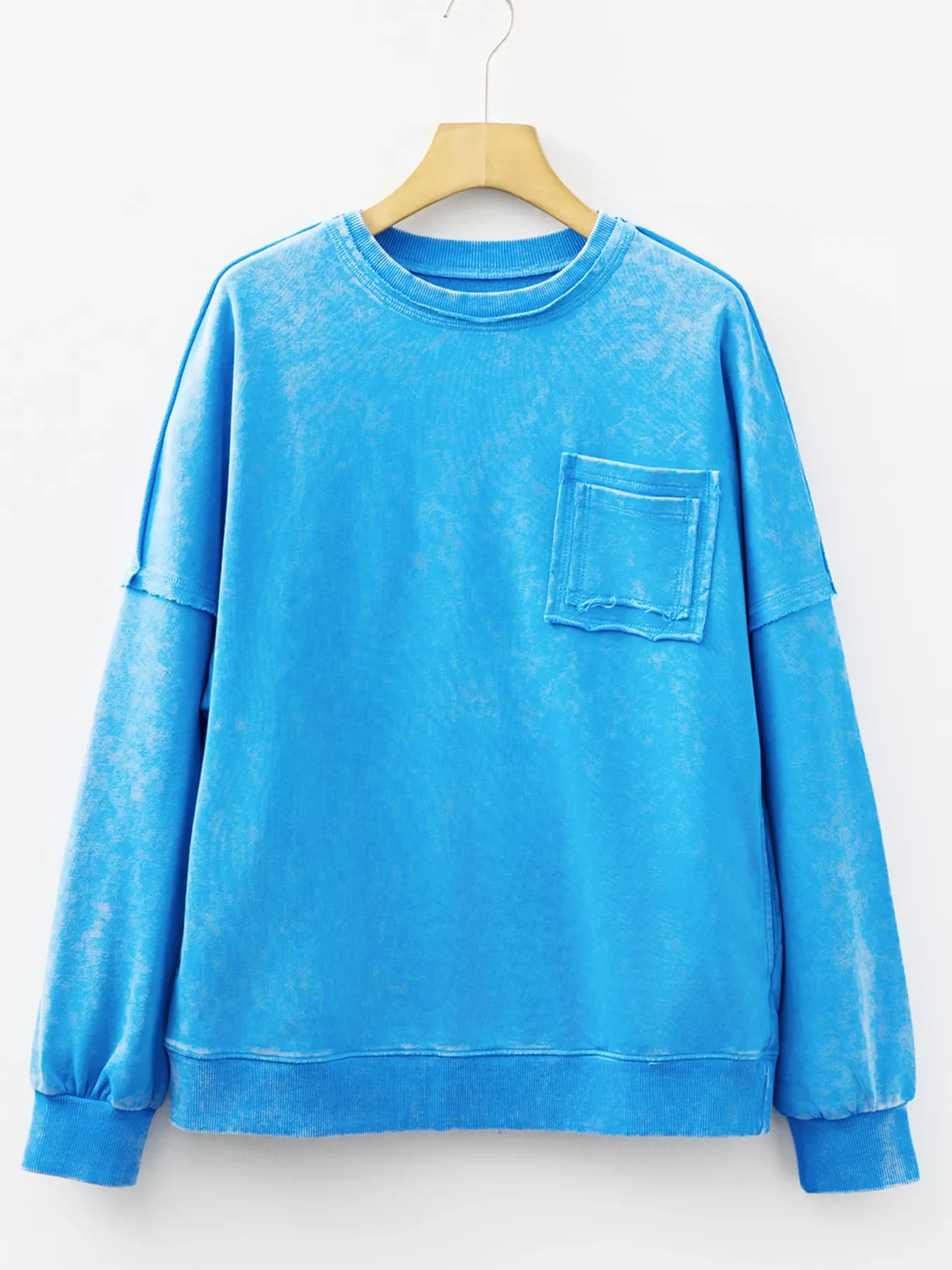 Mineral Wash Raw Seam Double Patched Pocket Sweatshirt - Image 3