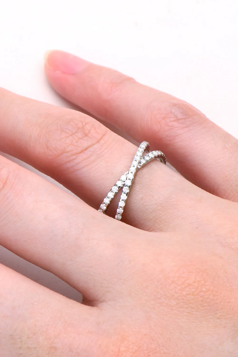 Moissanite 925 Sterling Silver Crisscross Ring - Image 5