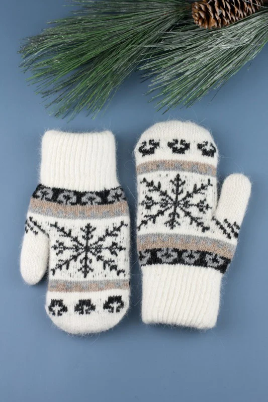 Nordic Snowflake Mittens - Image 9