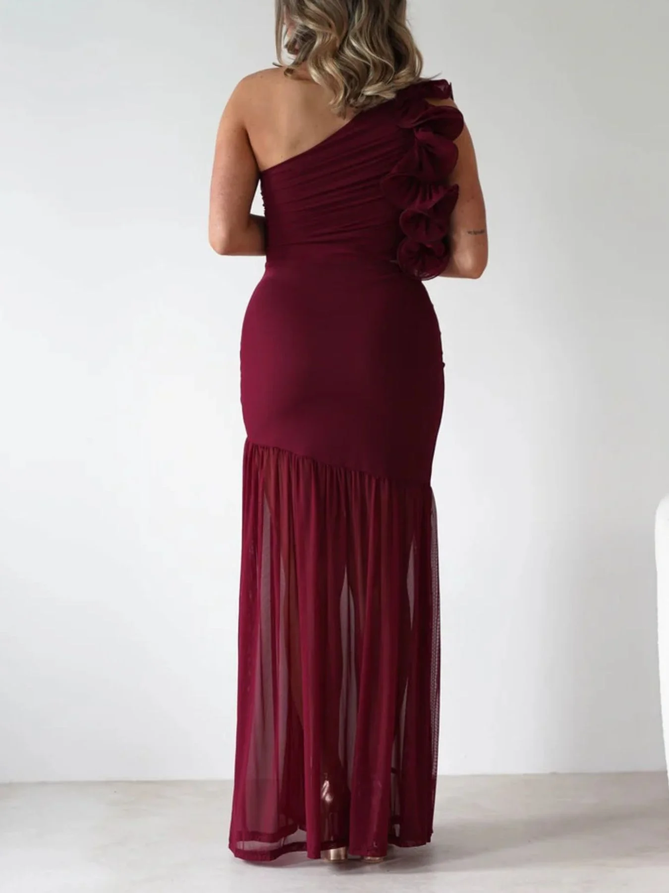 One-Shoulder Ruffle Trim Maxi Dress - Image 3