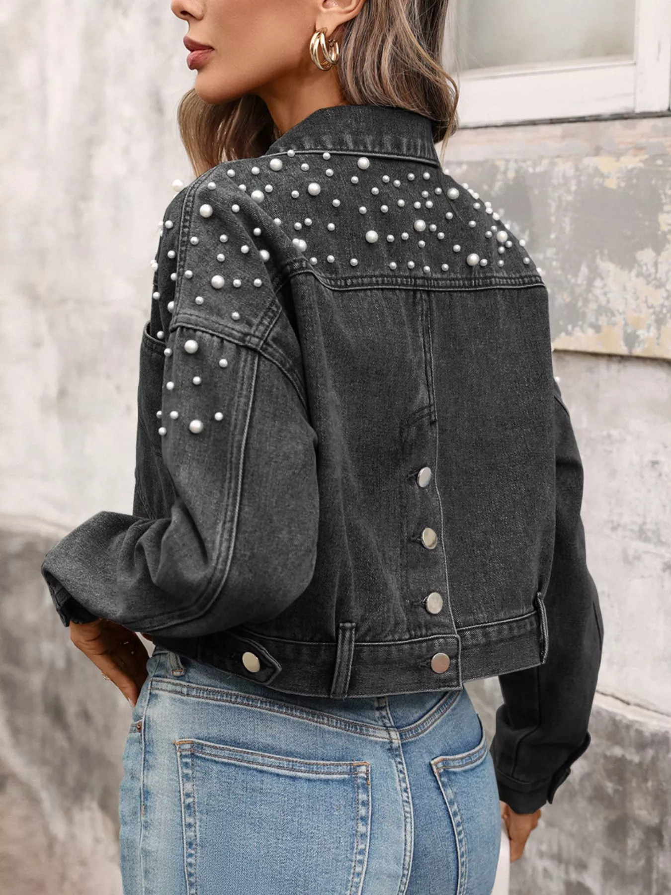 Pearl Embellished Cropped Denim Jacket - Image 10