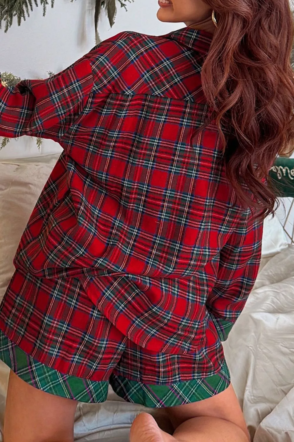 Plaid Contrast Patched Christmas Holiday Long Sleeve Shirt and Short 2pcs Pajama Set - Image 2