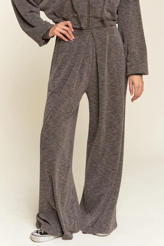 Pleated wide-leg pants - Image 2