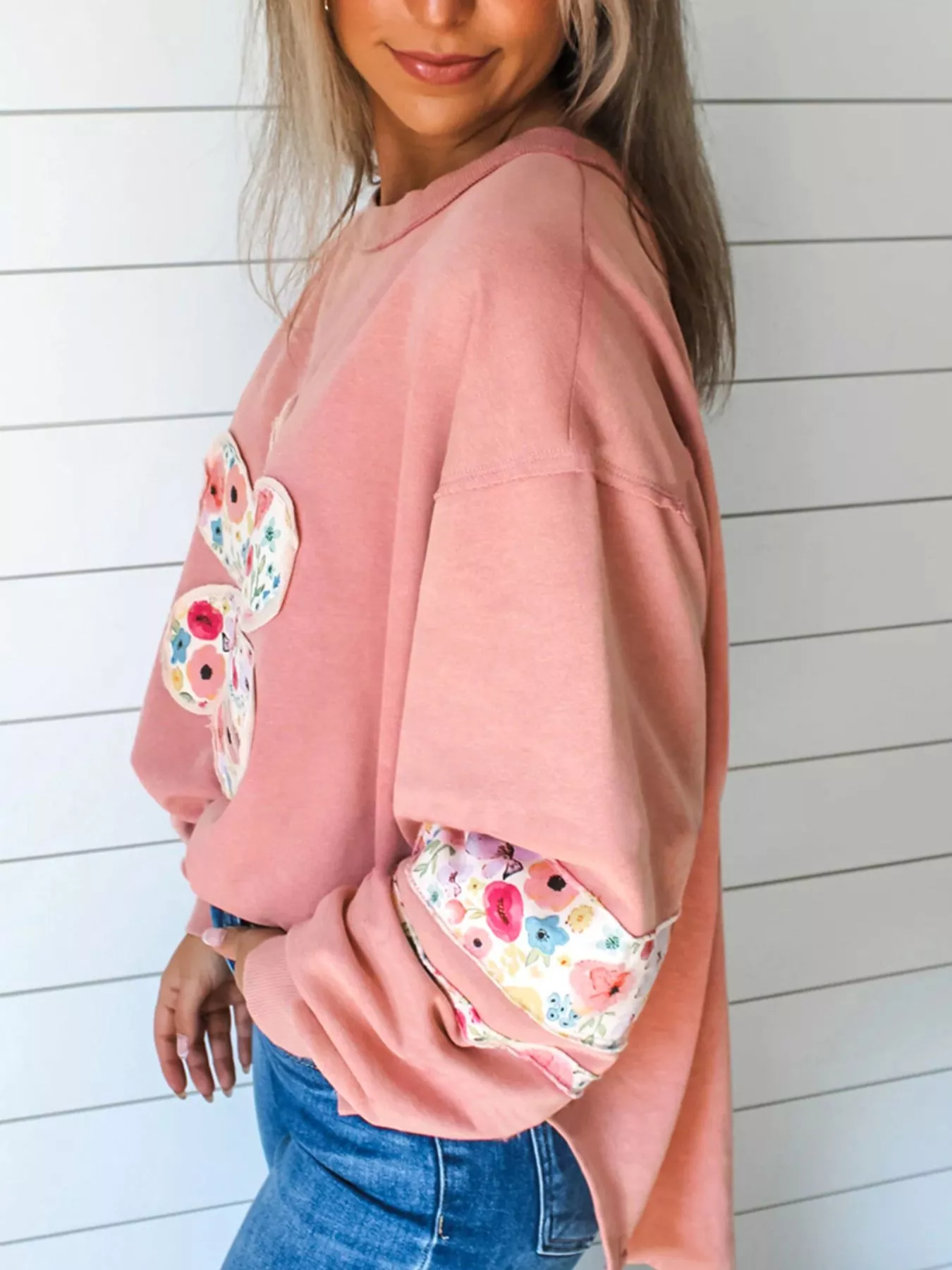 Plus Size Floral Applique Drop Shoulder Sweatshirt - Image 3