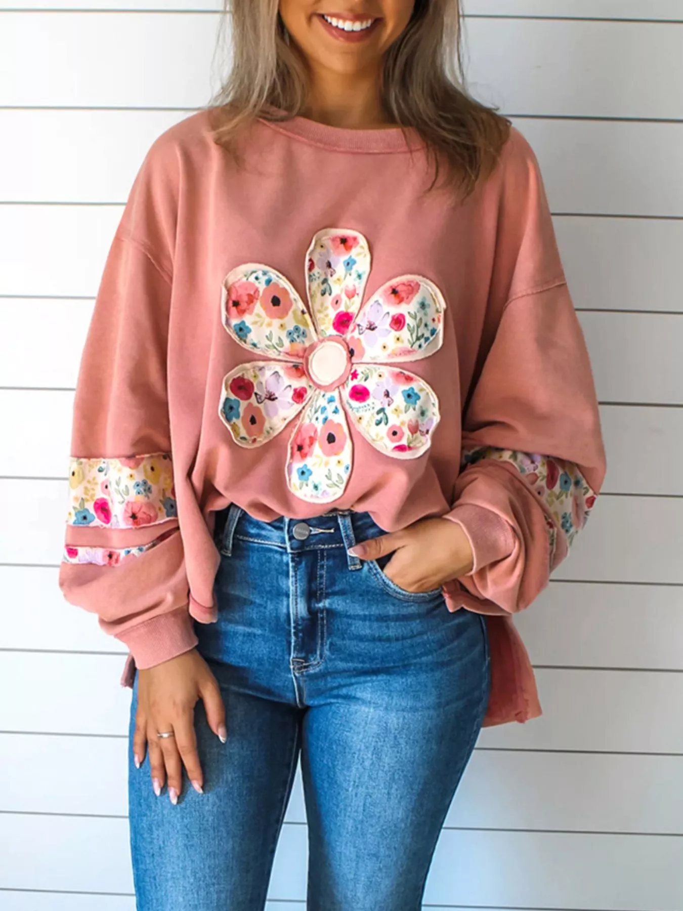 Plus Size Floral Applique Drop Shoulder Sweatshirt - Image 4