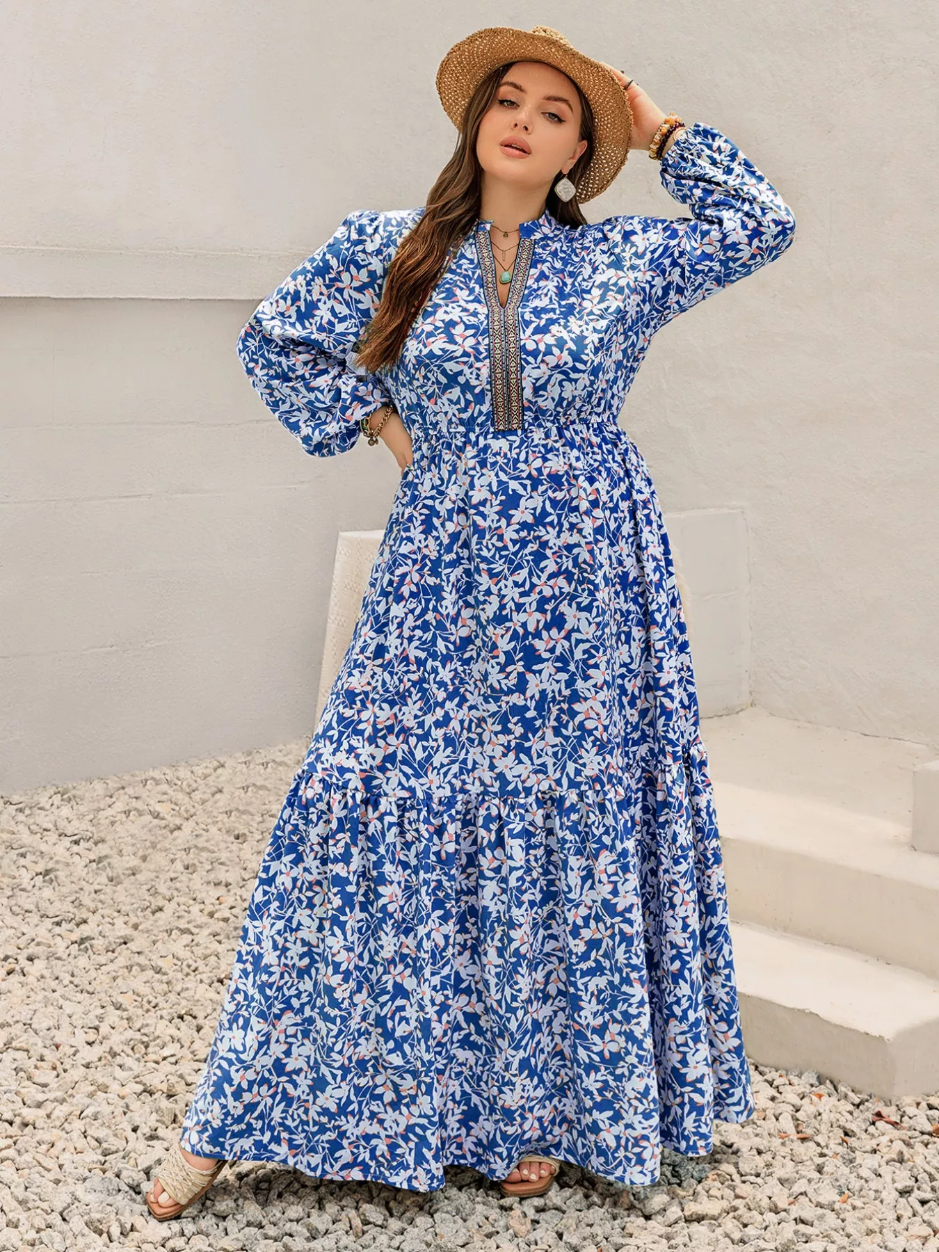Plus Size Floral Print Bohemian Maxi Dress - Image 3