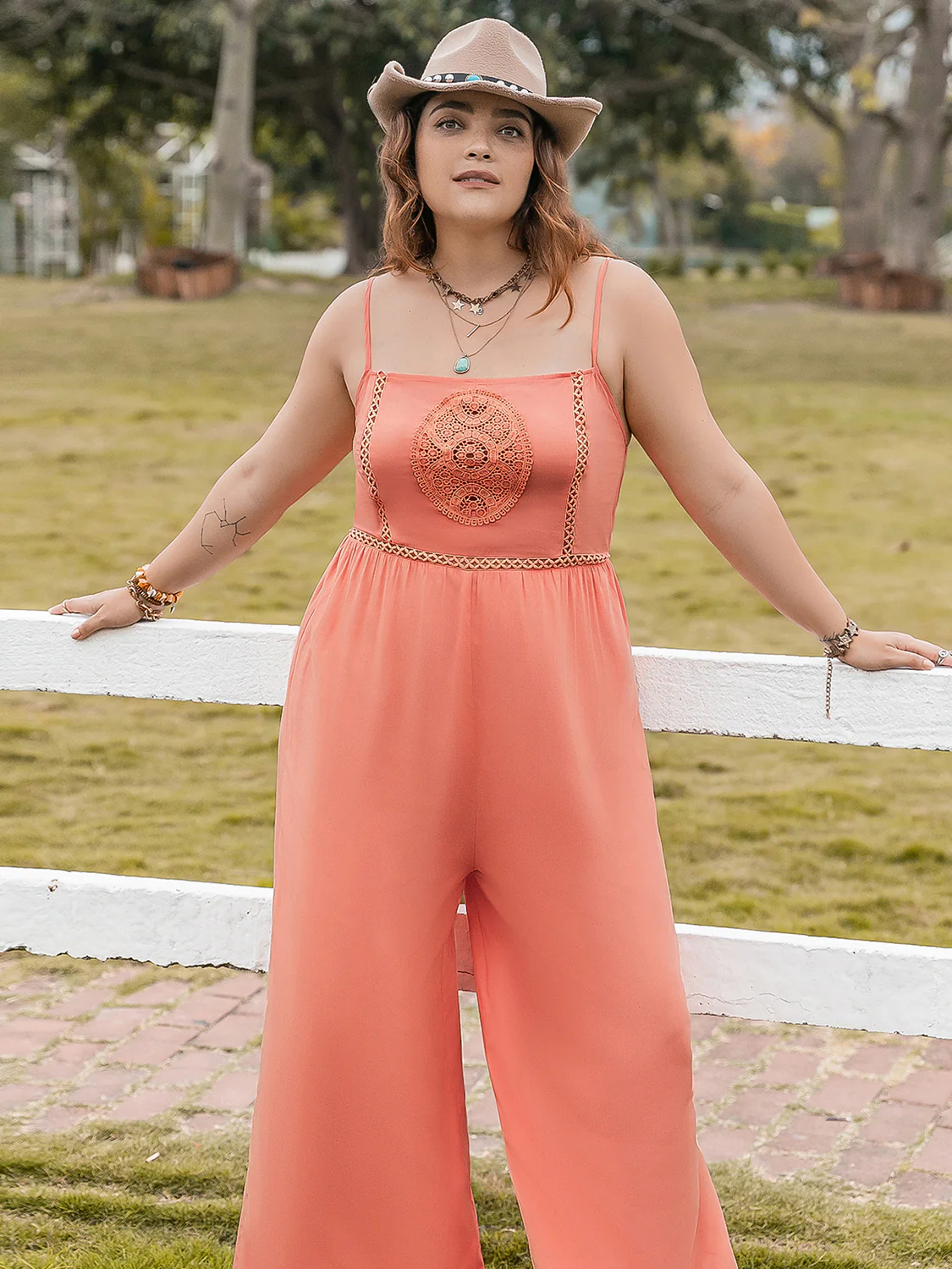 Plus Size Lace Detail Spaghetti Strap Wide Leg Jumpsuit - Image 3