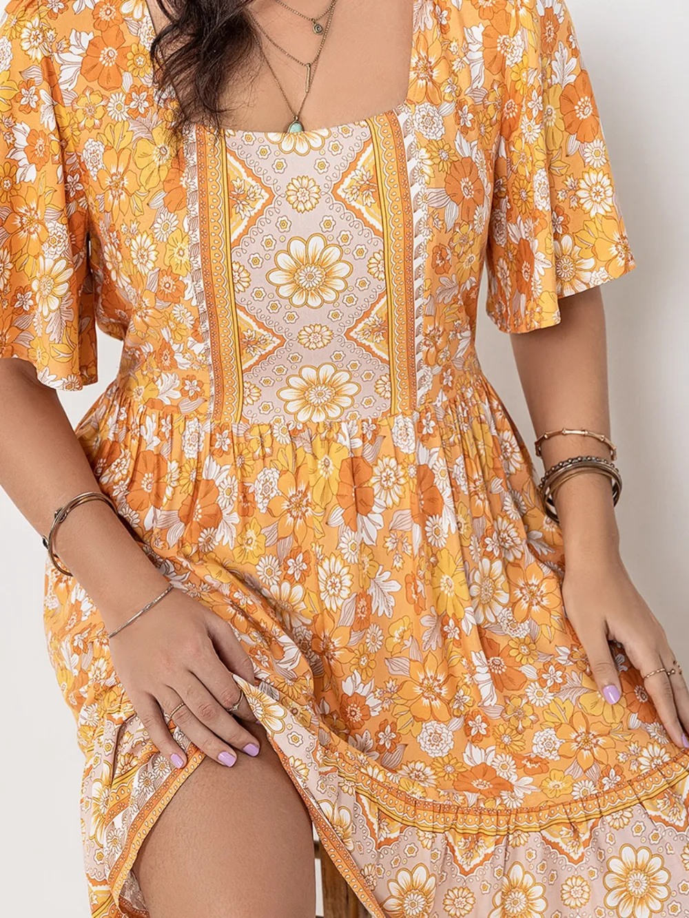 Plus Size Printed Square Neck Short Sleeve Dress - Image 7