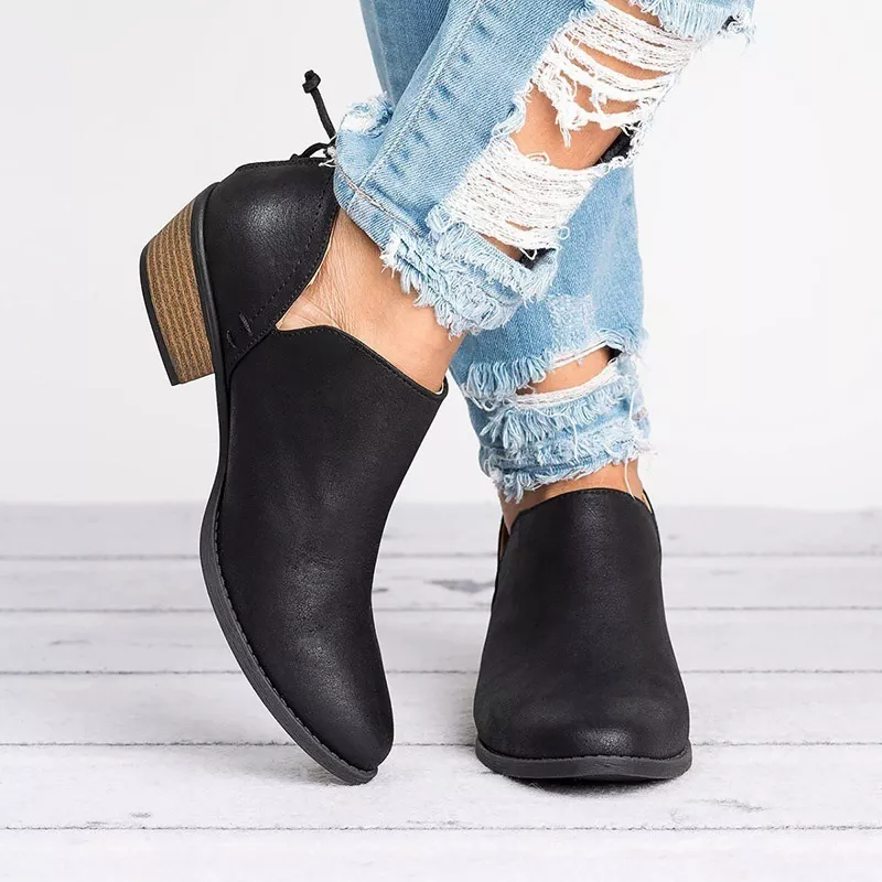 Point Toe Block Heels Boots - Image 2