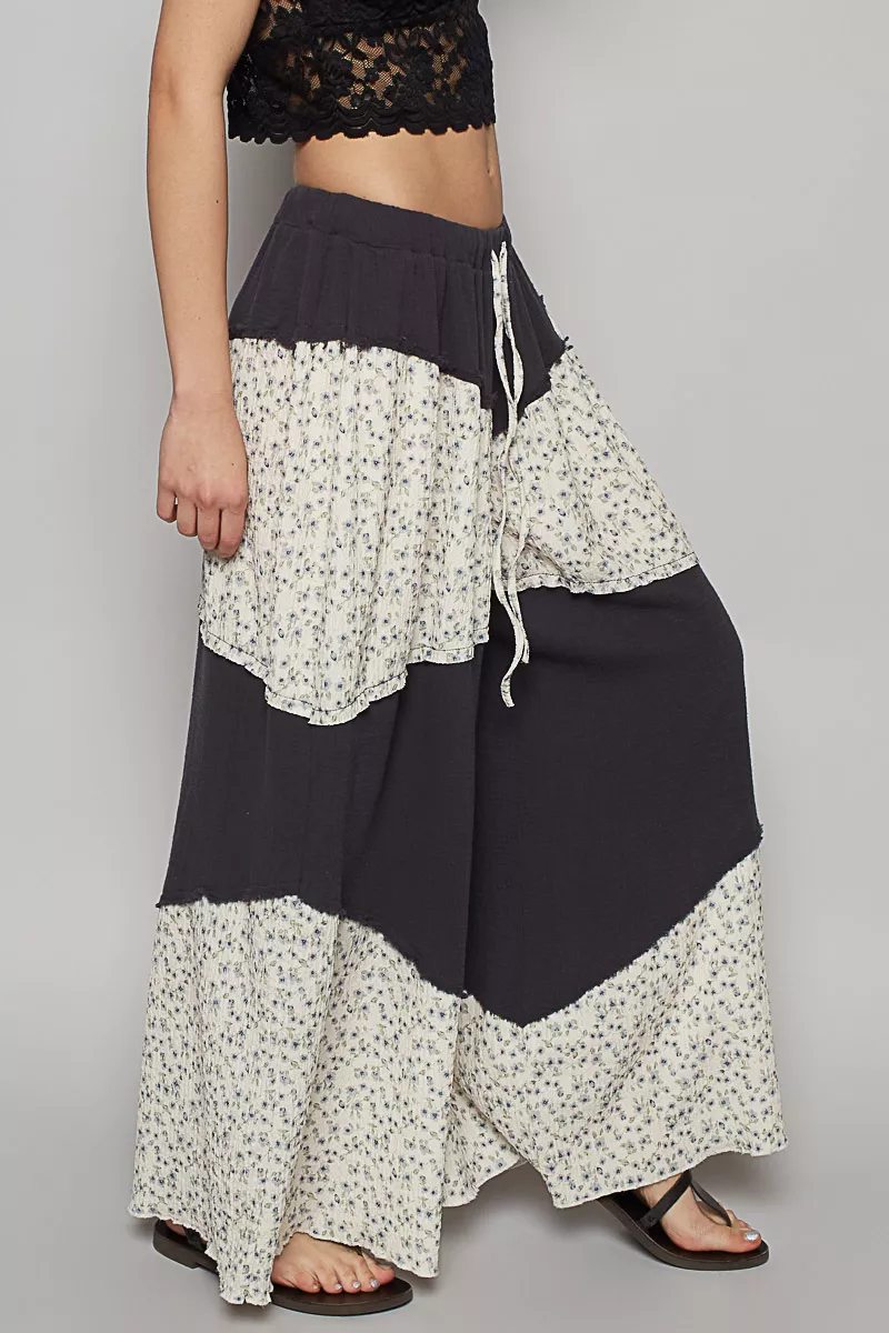 POL Contrast Floral Drawstring Wide Leg Pants - Image 2