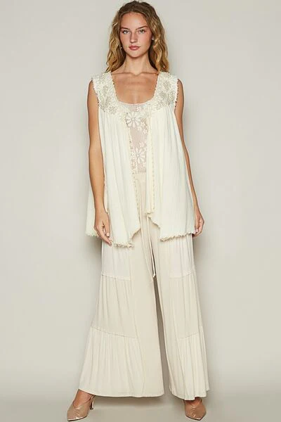 POL Pearl Detail Open Front Sleeveless Cardigan - Image 3