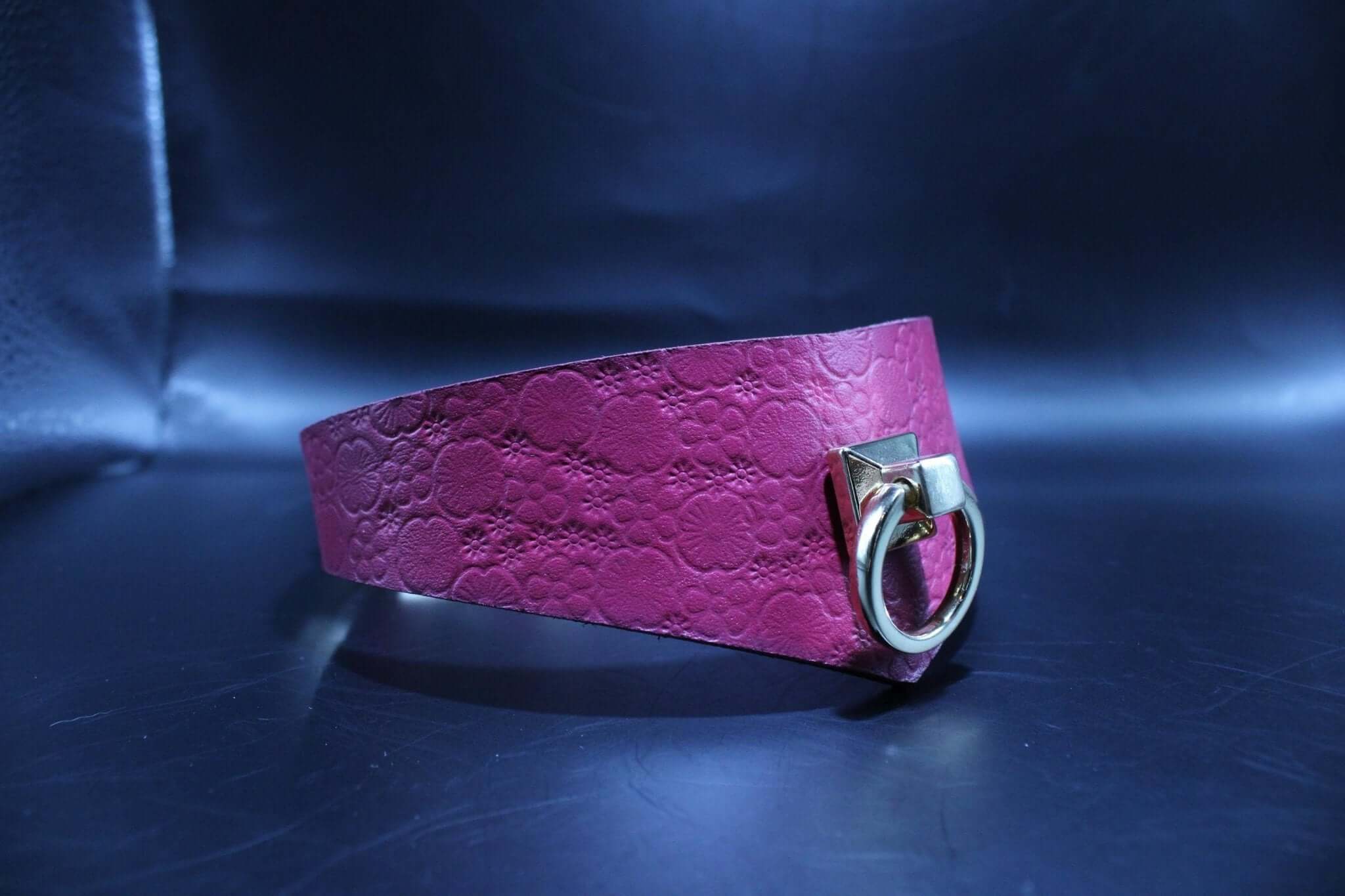 Posture Collar Handmade Pink Leather O-Ring Collar for Petplay - Image 5
