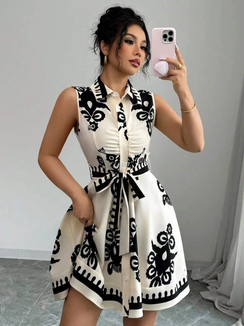 Printed Sleeveless Button Front Dress - Image 3