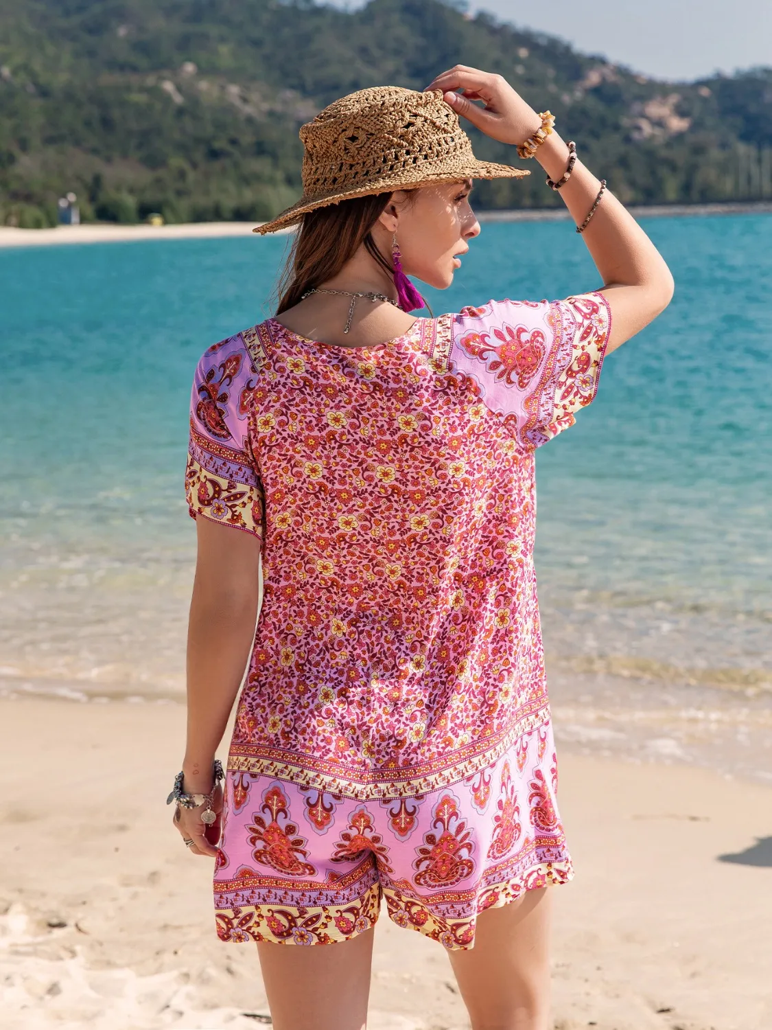 Printed V-Neck Short Sleeve Romper - Image 5