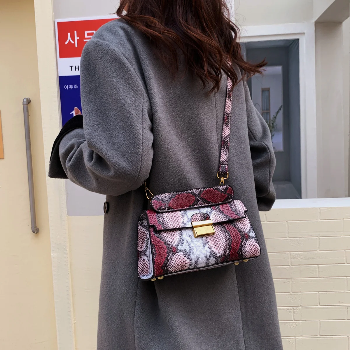 PU Leather Snakeskin Print Crossbody Bag - Image 26