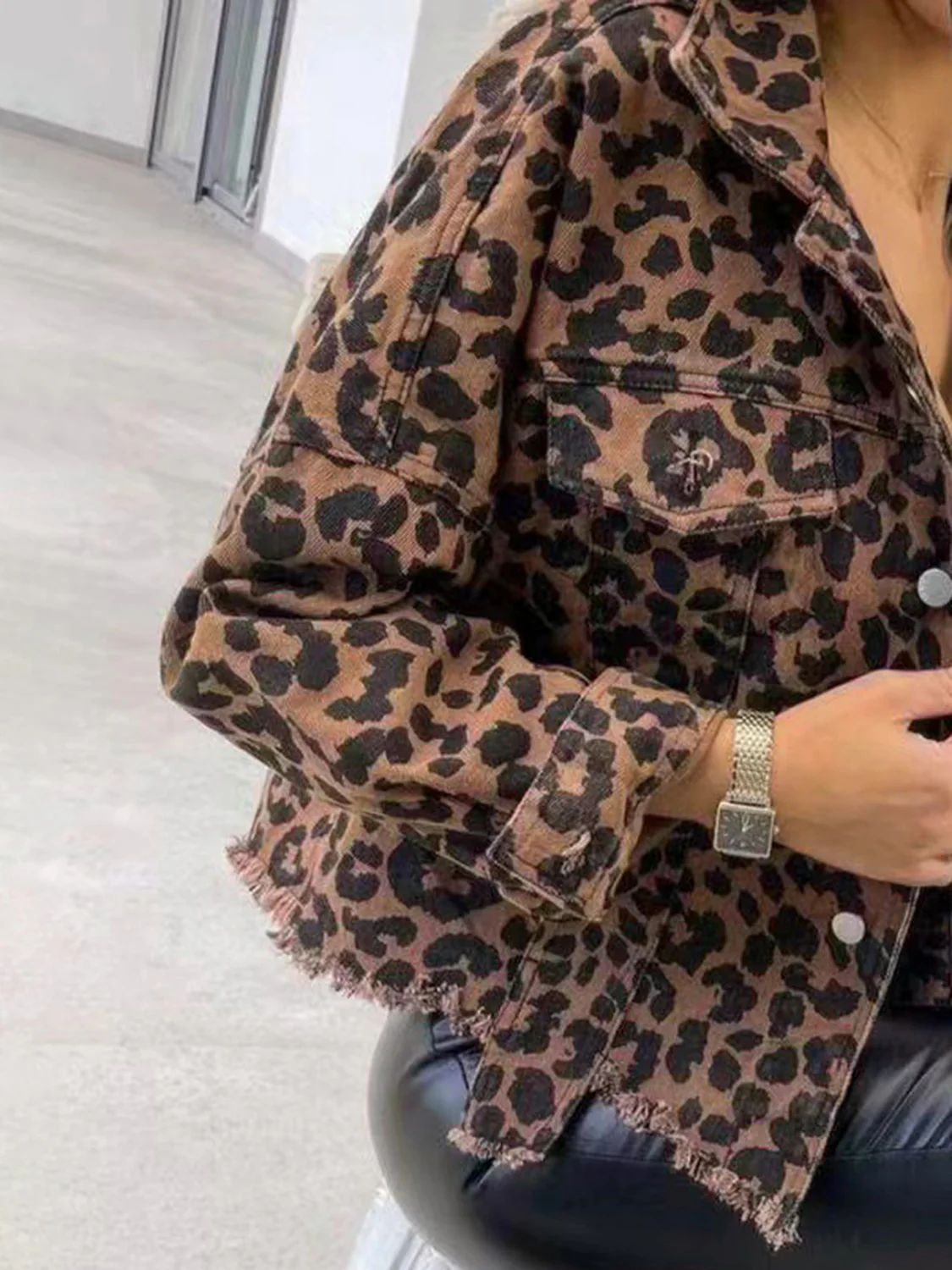 Raw Hem Leopard Collared Neck Denim Jacket - Image 3
