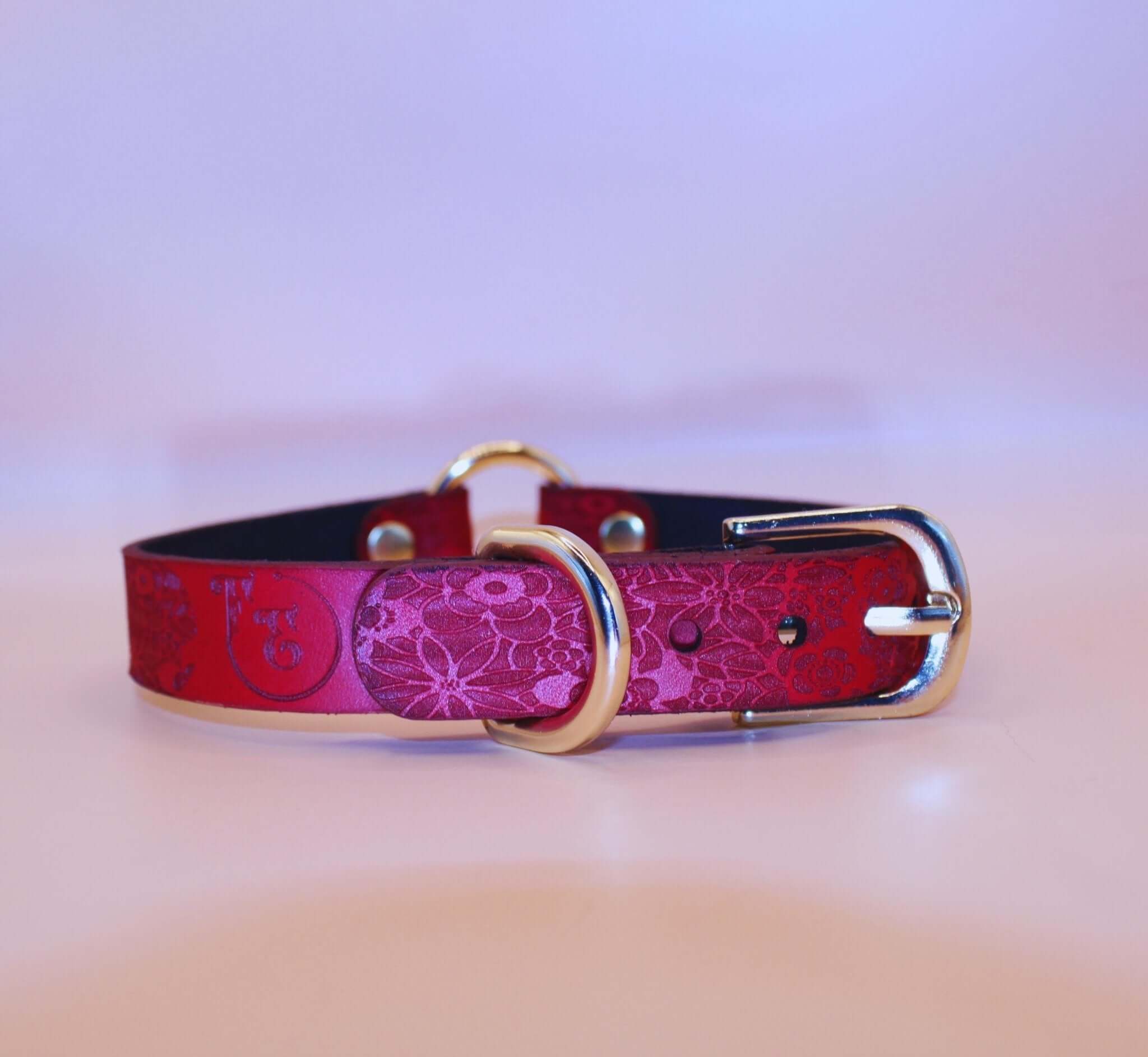 Red Floral Leather BDSM Collar with Gold O-Ring - Image 4