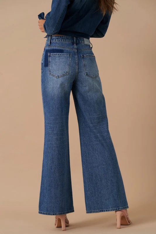 Relaxed Wide Leg Patchwork Jeans - Image 6