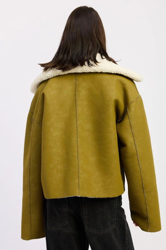 REVERSIBLE SUEDE SHEARLING JACKET - Image 11