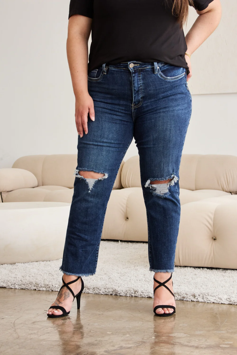 RFM Crop Dylan Full Size Tummy Control Distressed High Waist Raw Hem Jeans - Image 22