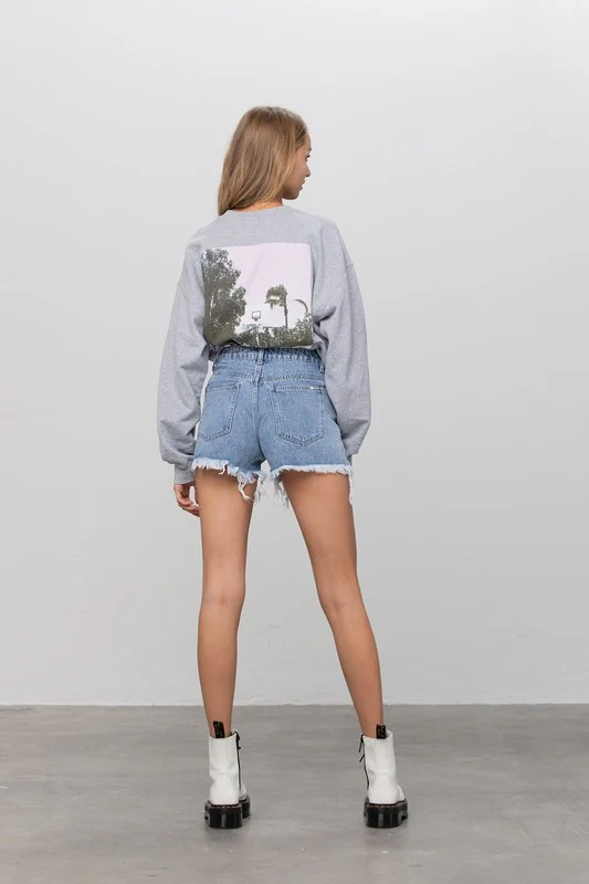 RHINESTONE DENIM SHORTS - Image 9