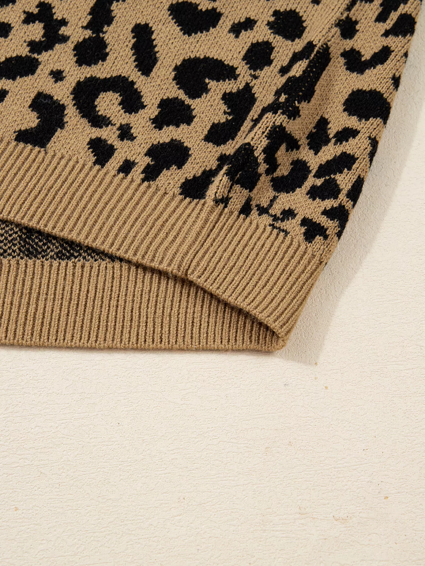 Ribbed Trim Round Neck Leopard Drop Shoulder Sweater - Image 8