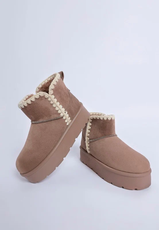 Rochas Scalloped Detail Snow Boots - Image 3