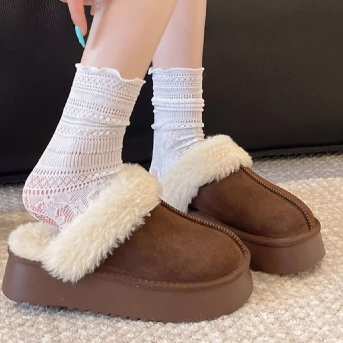 Round Toe Platform Slippers
