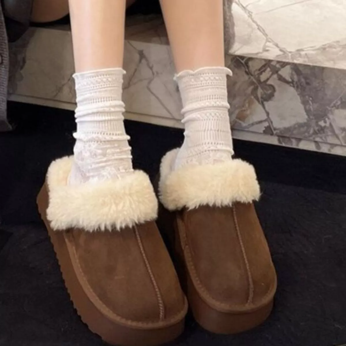 Round Toe Platform Slippers - Image 4