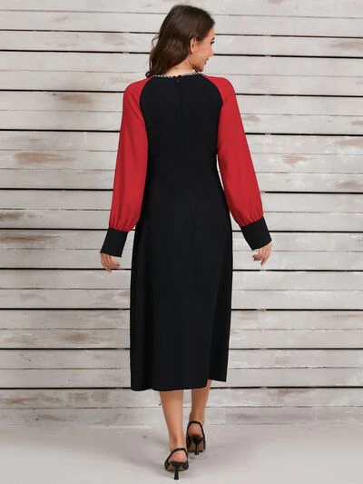 Ruched Contrast Long Sleeve Midi Dress - Image 3