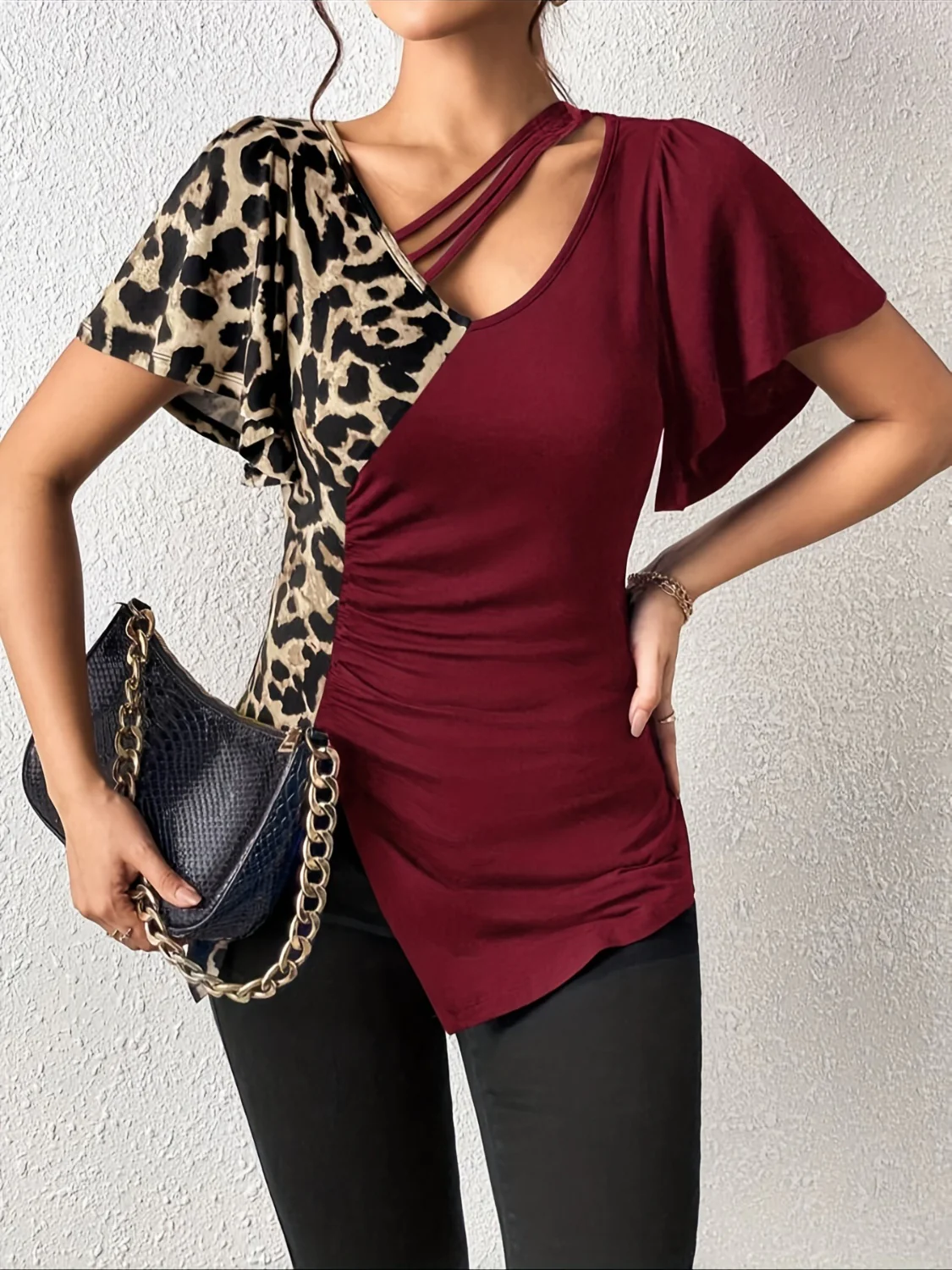 Ruched Leopard Flutter Sleeve T-Shirt - Image 6