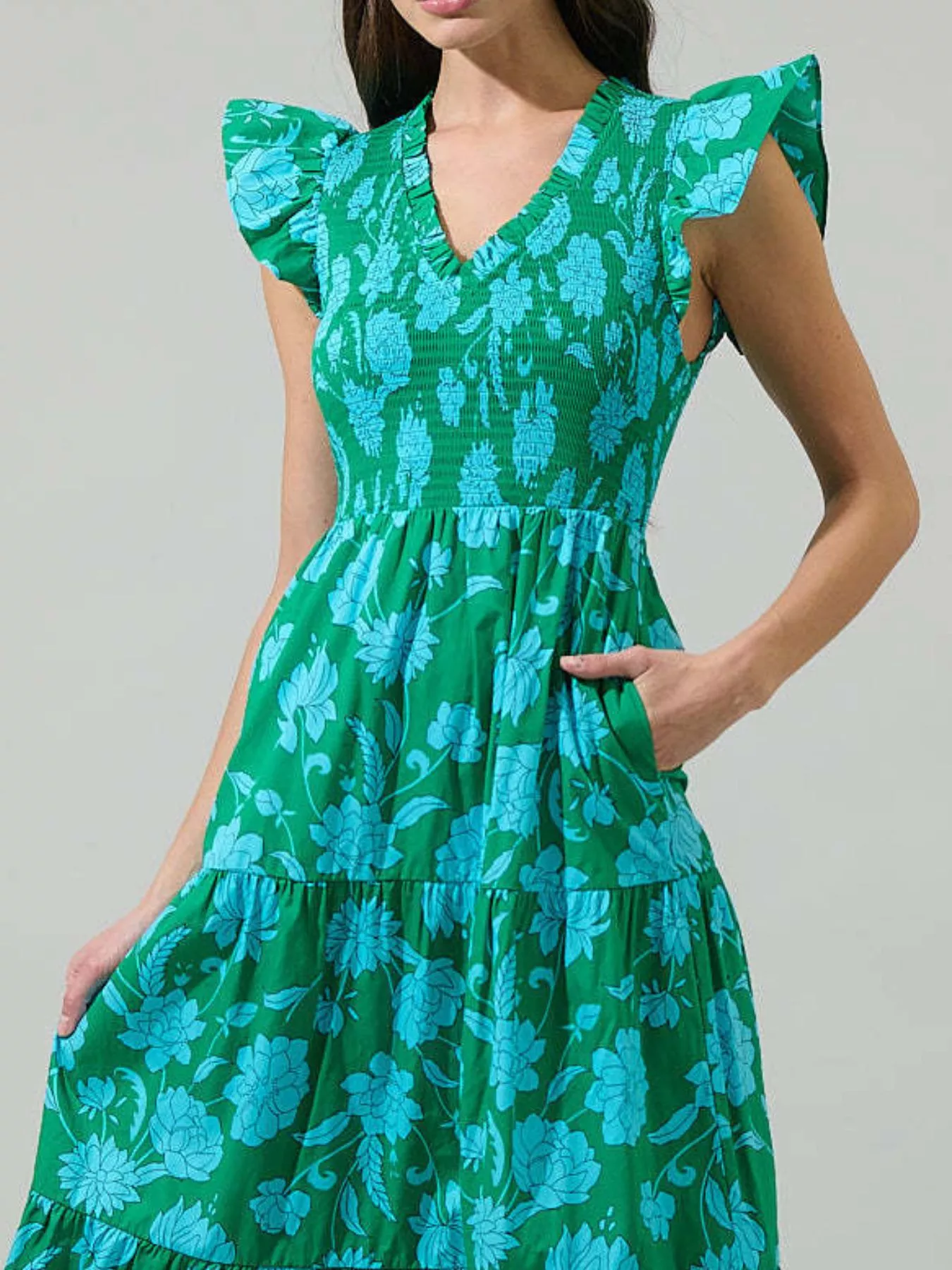 Ruffled V-Neck Tiered Midi Dress - Image 12